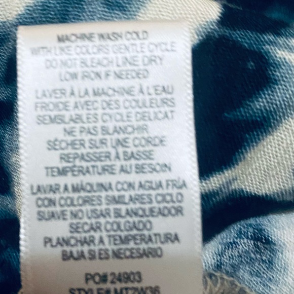 Women’s Medium Tank Top Bobeau Blue Tie Dye V Neck Ruffle Tie Tassel Textured - Picture 13 of 13